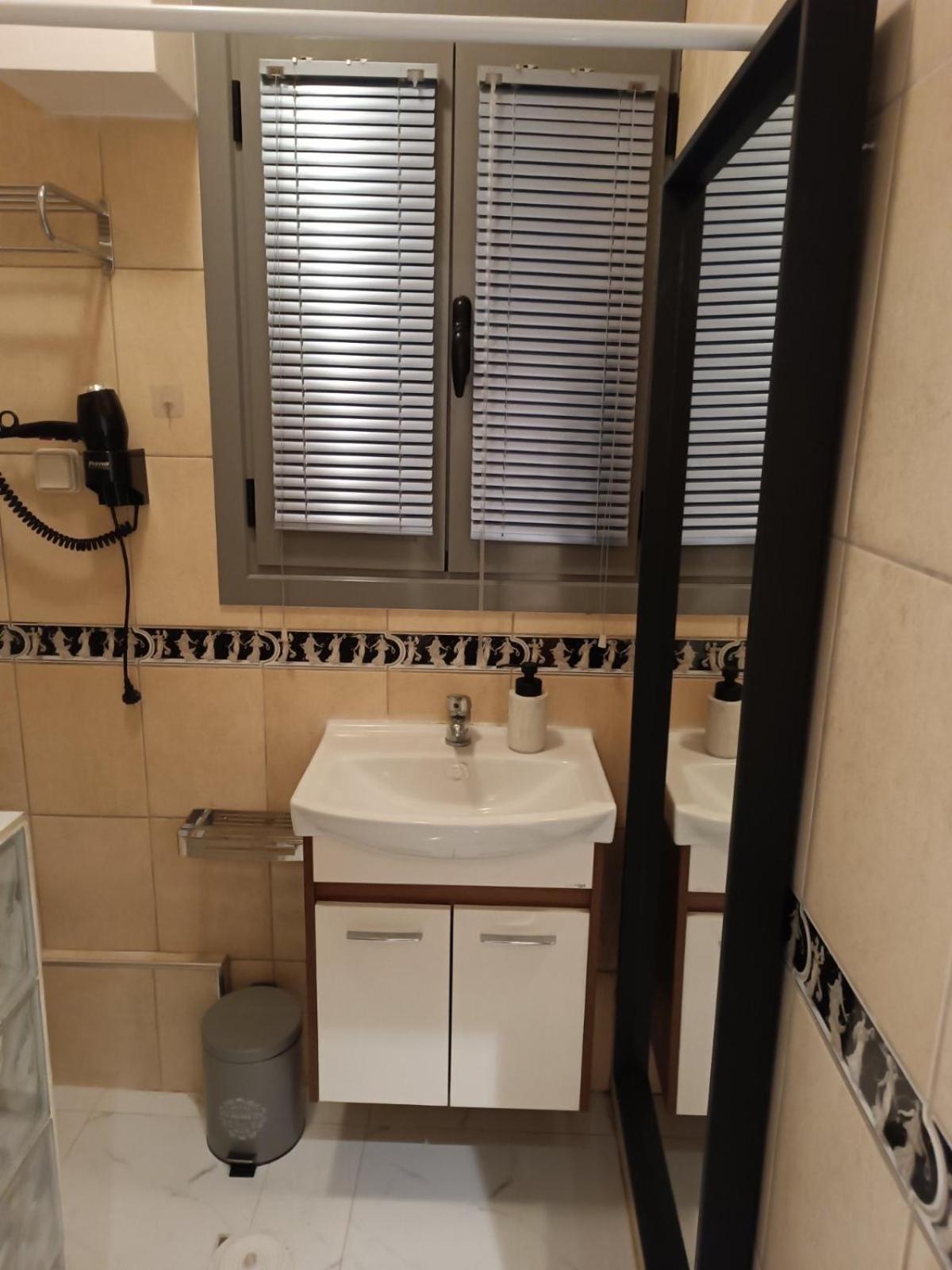 Giannis Apartment Athens Exterior photo